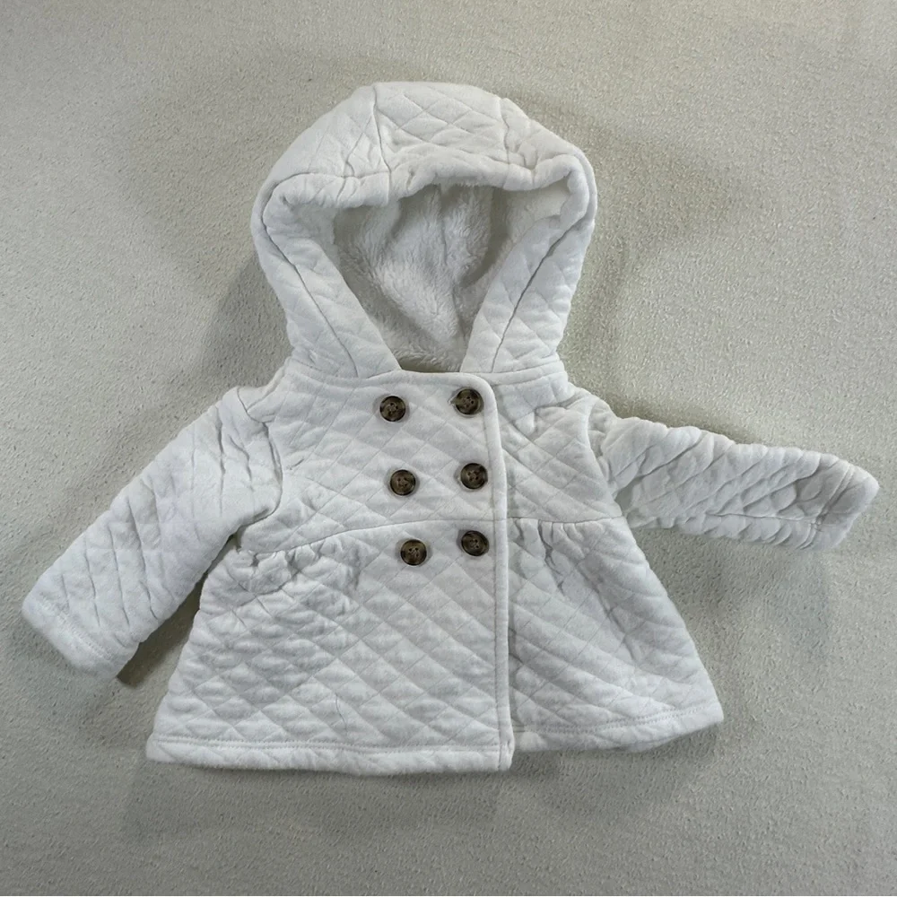 Carter's White Quilted Newborn Hooded Jacket/Hoodie with Buttons